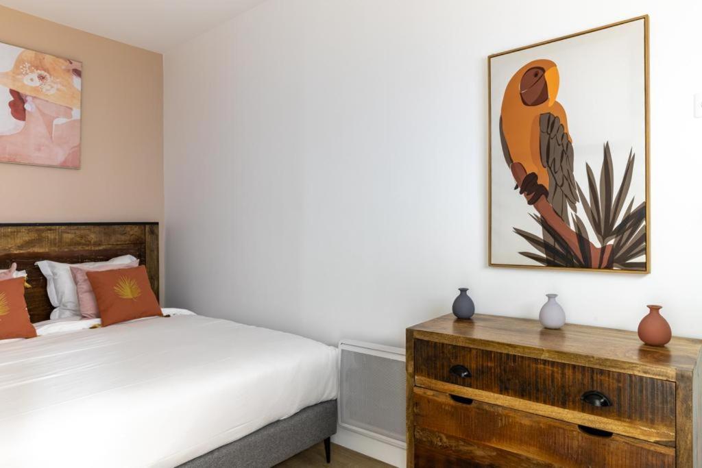 Hsh Batignolles Sauffroy Charming Apartment 8P Paris Bagian luar foto