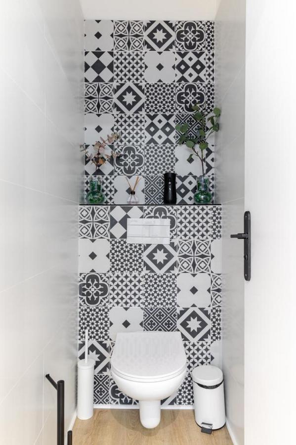 Hsh Batignolles Sauffroy Charming Apartment 8P Paris Bagian luar foto